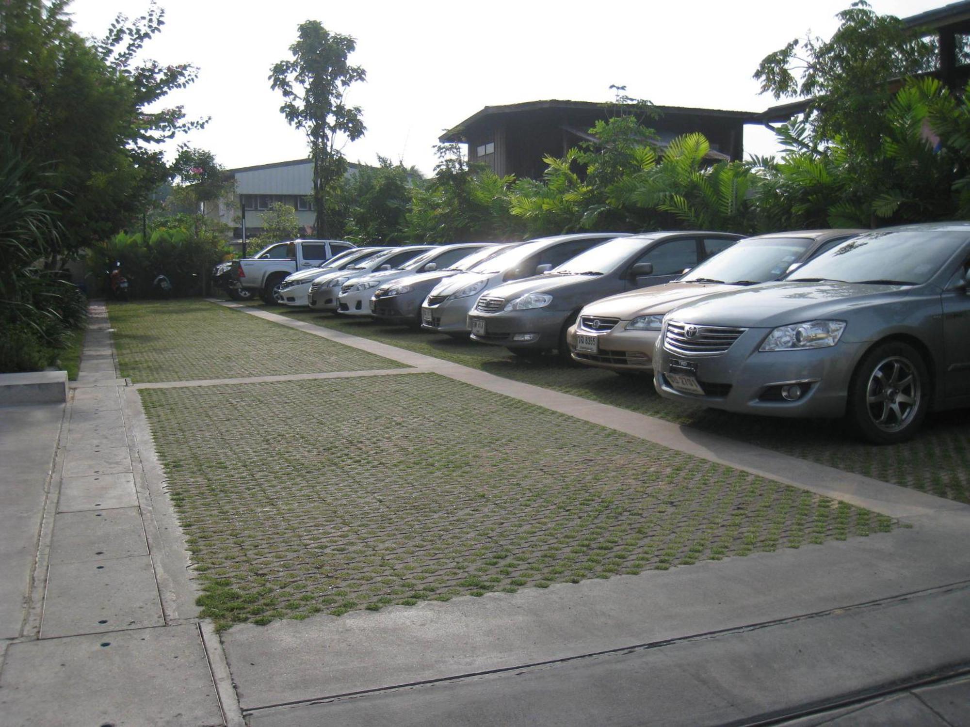 Rapeepan Ville Hotel Ubon Ratchathani Dış mekan fotoğraf