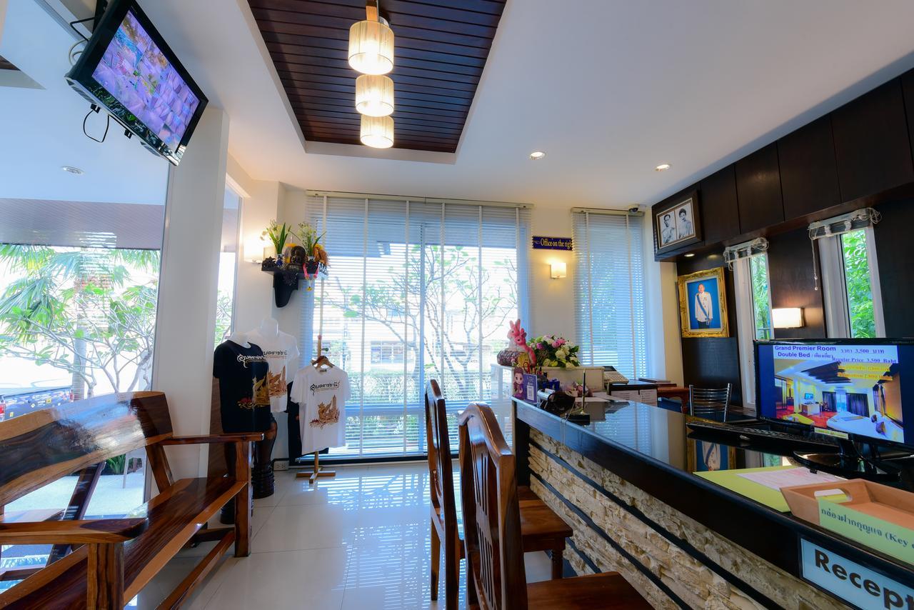 Rapeepan Ville Hotel Ubon Ratchathani Dış mekan fotoğraf